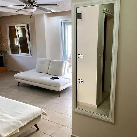 Cozy Apartment In Ladies Beach Kusadasi *