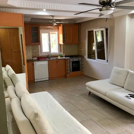 Cozy Apartment In Ladies Beach Kusadasi